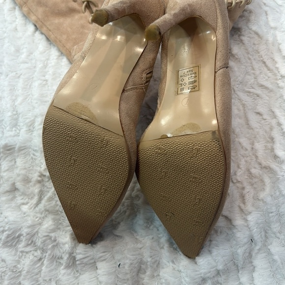 Cape Robbin lace up thigh high cream pointed toe boots women’s size 7 3” heel - Picture 6 of 10